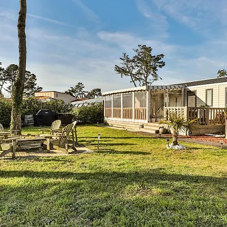 Mobil-home Dans Parc Résidentiel * Saint-Hilaire-de-Riez