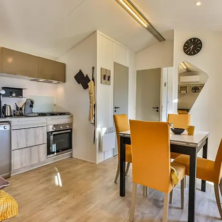 Mobil-home Dans Parc Résidentiel Saint-Hilaire-de-Riez