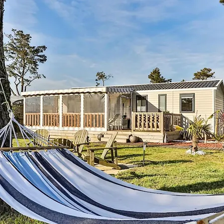 Mobil-home Dans Parc Residentiel * Saint-Hilaire-de-Riez